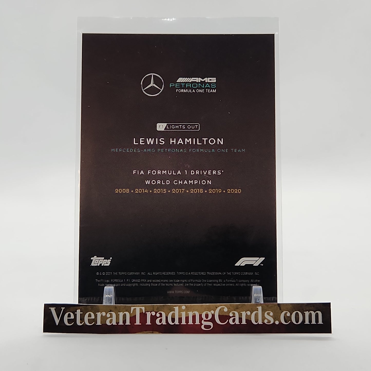 Sir Lewis Hamilton Yellow Drivers World Champion Topps F1 Lights Out Card