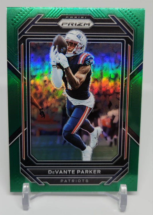 DeVante Parker Green Prizm 2022 Panini Prizm Card # 202