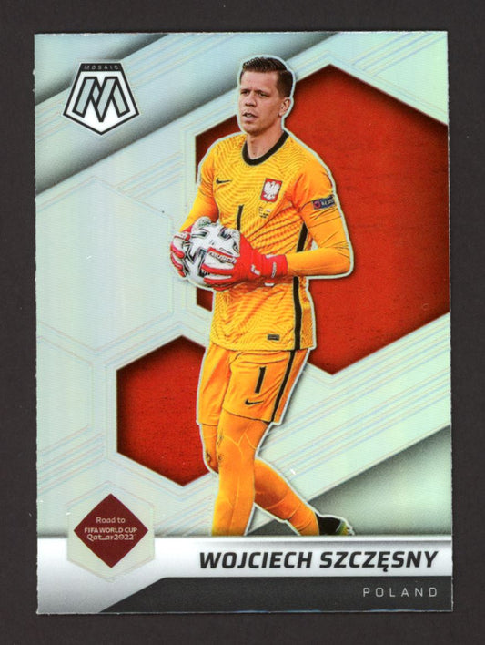 Wojciech Szczesny Silver Prizm 2021 Panini Mosaic Road to FIFA World Cup Card # 49