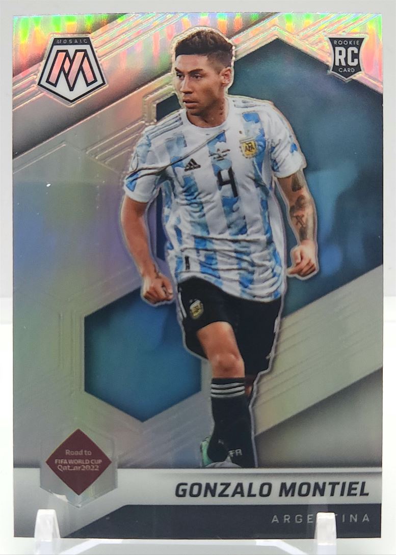 Gonzalo Montiel Silver Prizm 2021 Panini Mosaic Road to FIFA World Cup Rookie Card # 9