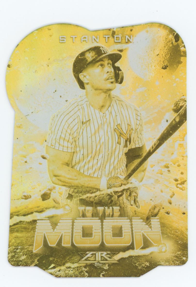 Giancarlo Stanton Gold Minted Die-Cut 2022 Topps Fire To The Moon Card # TTM-2